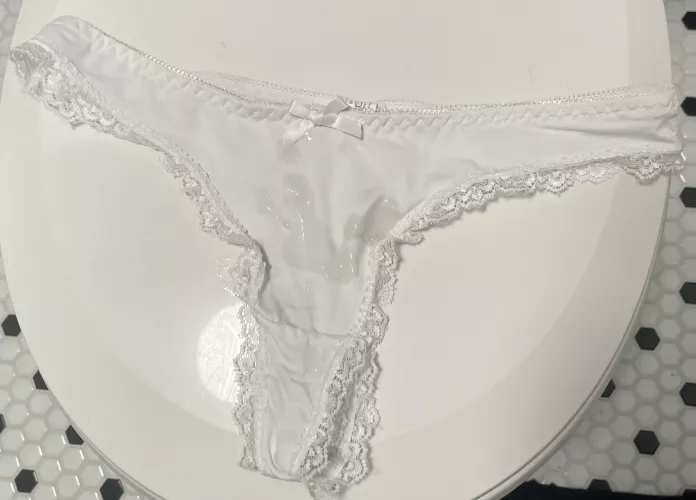 Lover her new thongs