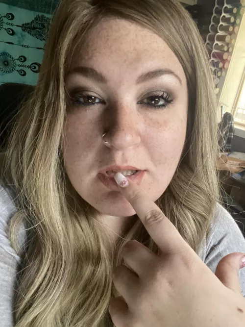 Loving my makeup today 😍💋