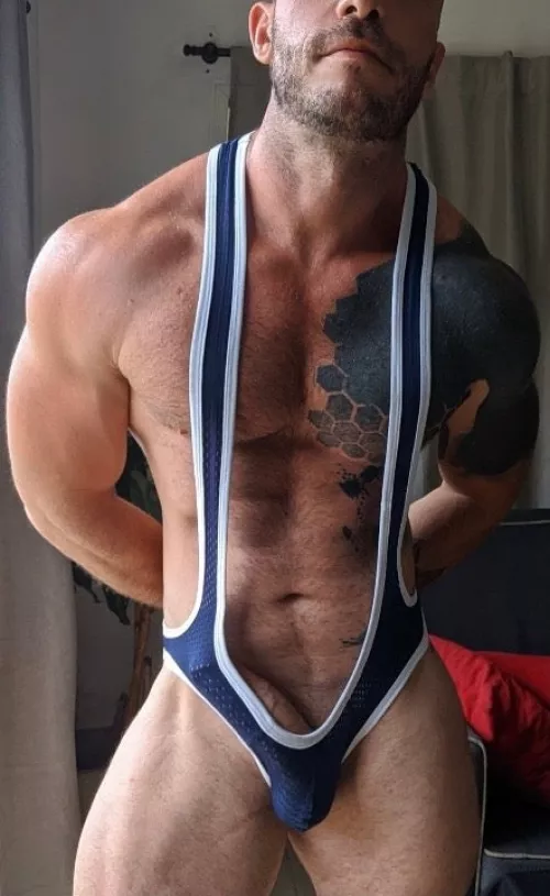 Loving the singlet