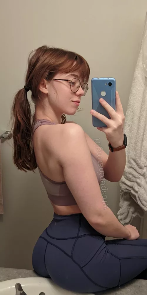 Loving these leggings 😍 (20F)