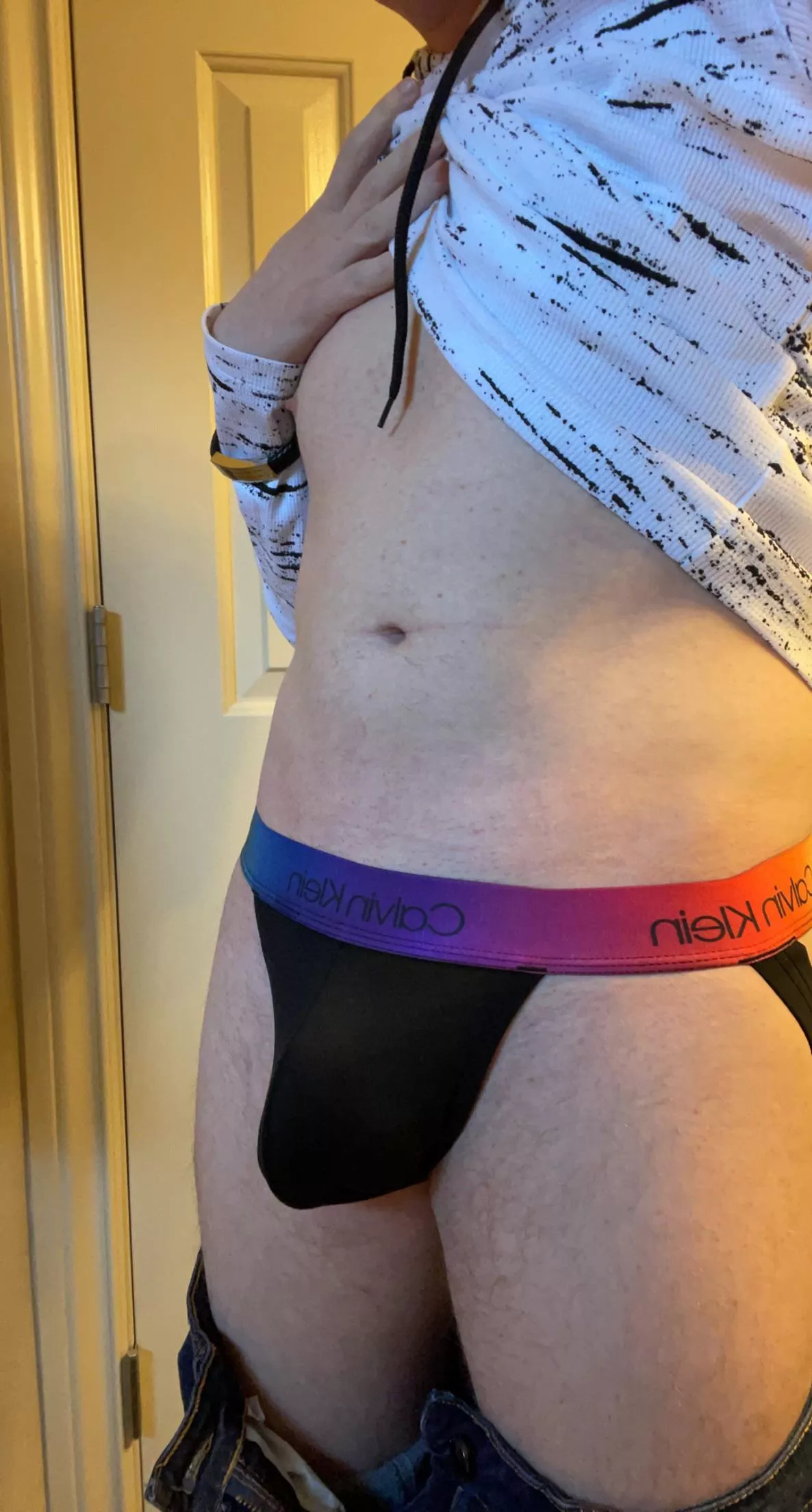 Loving this new jock. Would love for someone to take them off of me 😉