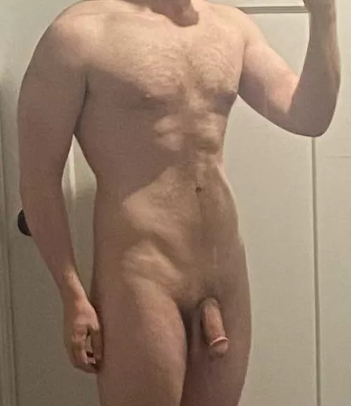 (M, 21, 160lbs) just happy to say that I ate enough today! Itβs a small victory, but a welcome one :)