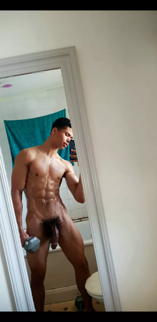 M 21 LDN Who wants some work?š
š¦