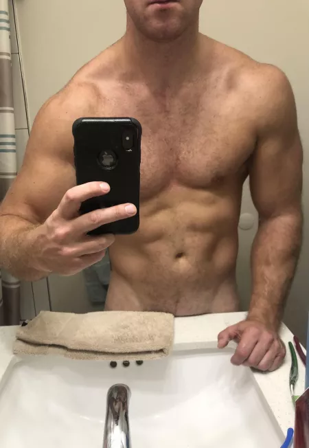 [M] 30, 190, 6’1”