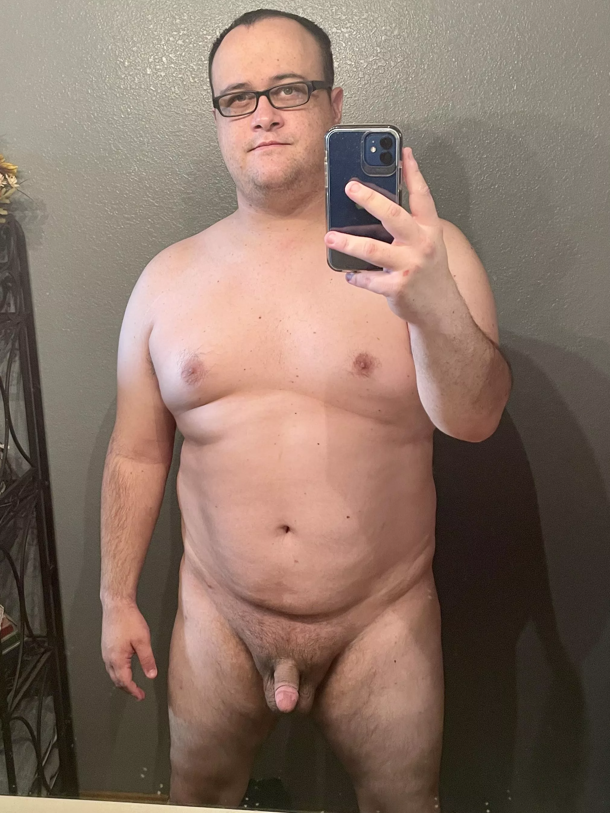 [M] 31, 285lbs, 6’2” - Sometimes I hate how I look. Wishing I was thinner, hairier, more well endowed.