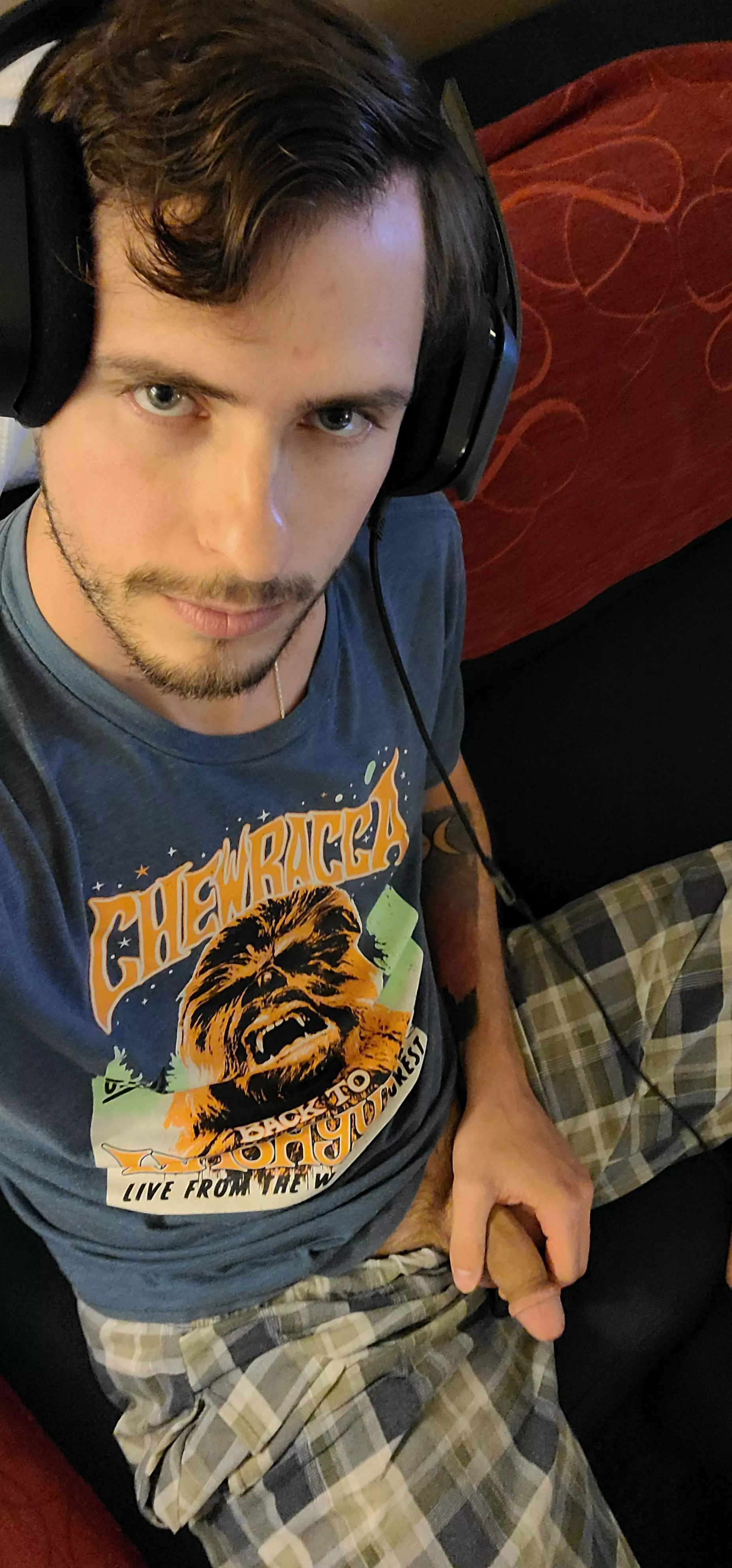 [M] 33 Boring winter all hands anyone want to play with me instead