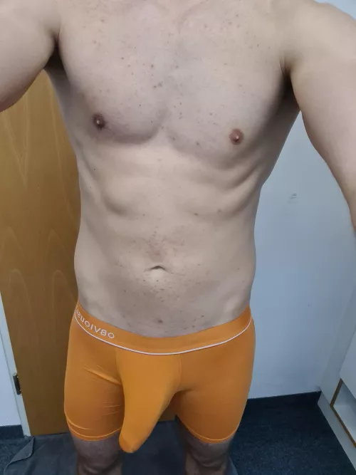 [m] 33 post workout. Appreciate feedback via chat or dm