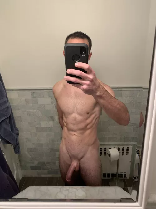 M 34 early morning workout. Join me in the shower?