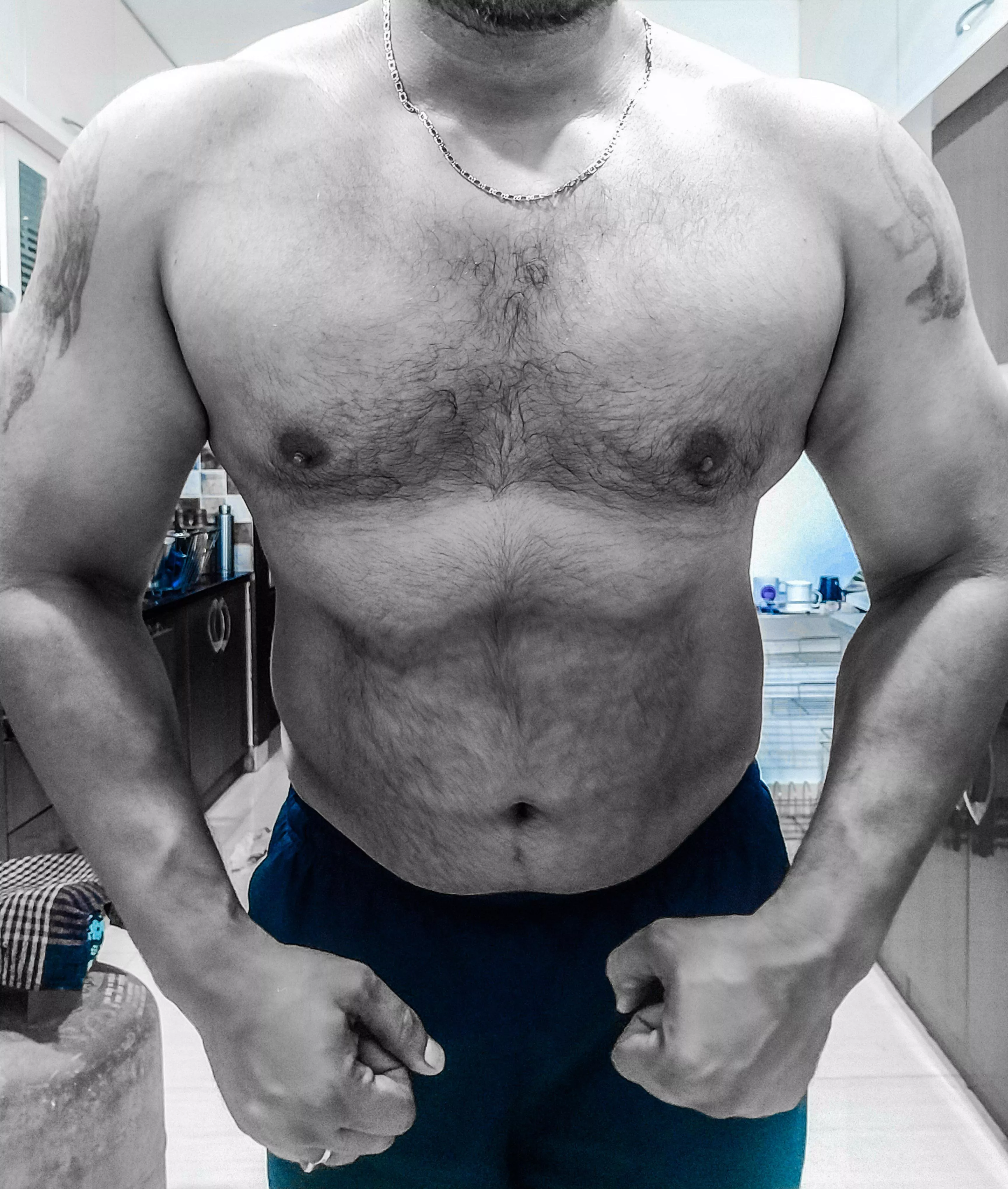 (M) Can you guess what I had to do after this workout session? 😉 (M) Can you guess what I had to do after this workout session? 😉