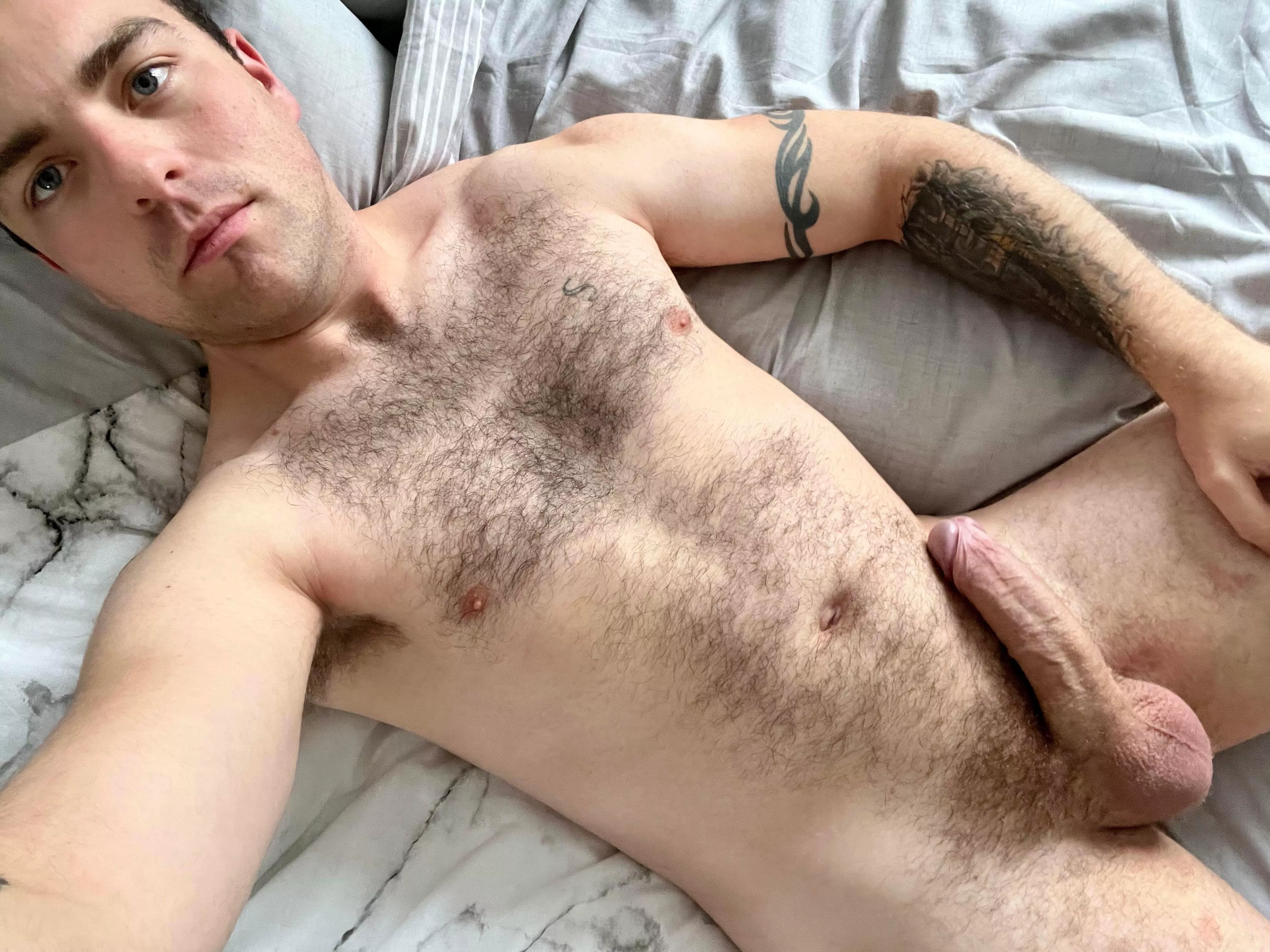 (M) first post here be nice 😊 (M) first post here be nice 😊