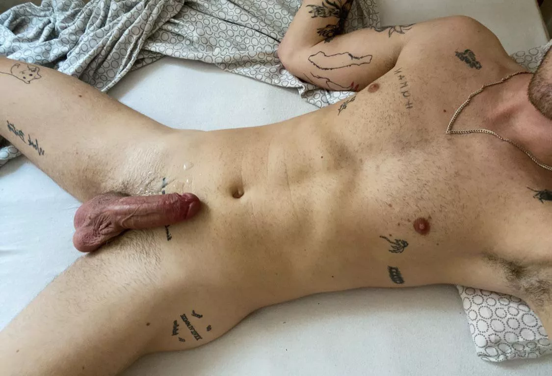 [m] i happen to think i'm a lot of fun, but i also have this nsfw, explicit, uncensored side of me that i love to explore - and it would be dope if you would care to join me along the way 😋
