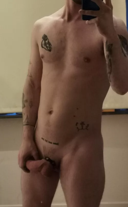 [M] I never know what to do with my hands in these pics