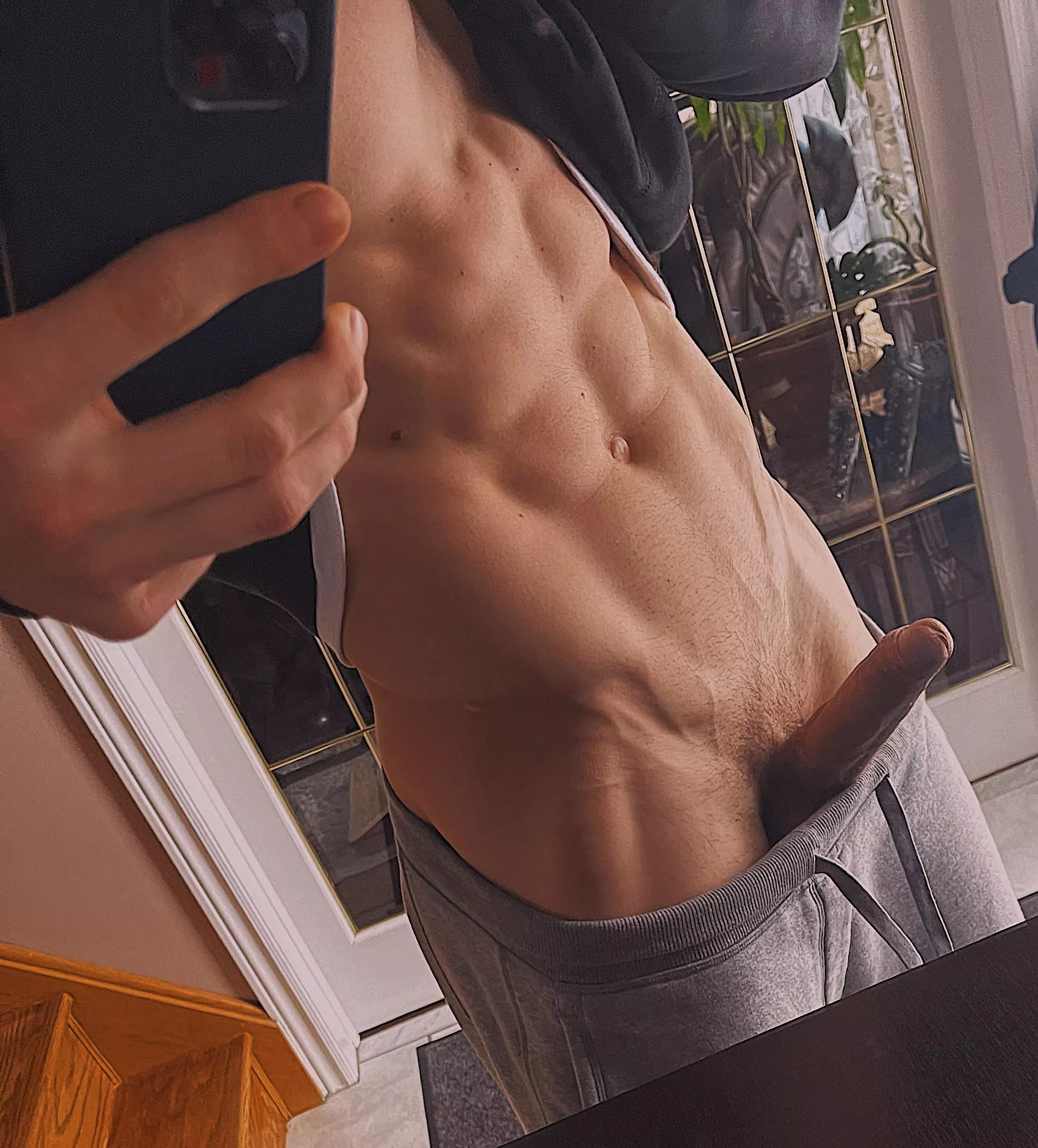 [m] let’s work on our abs together 😉