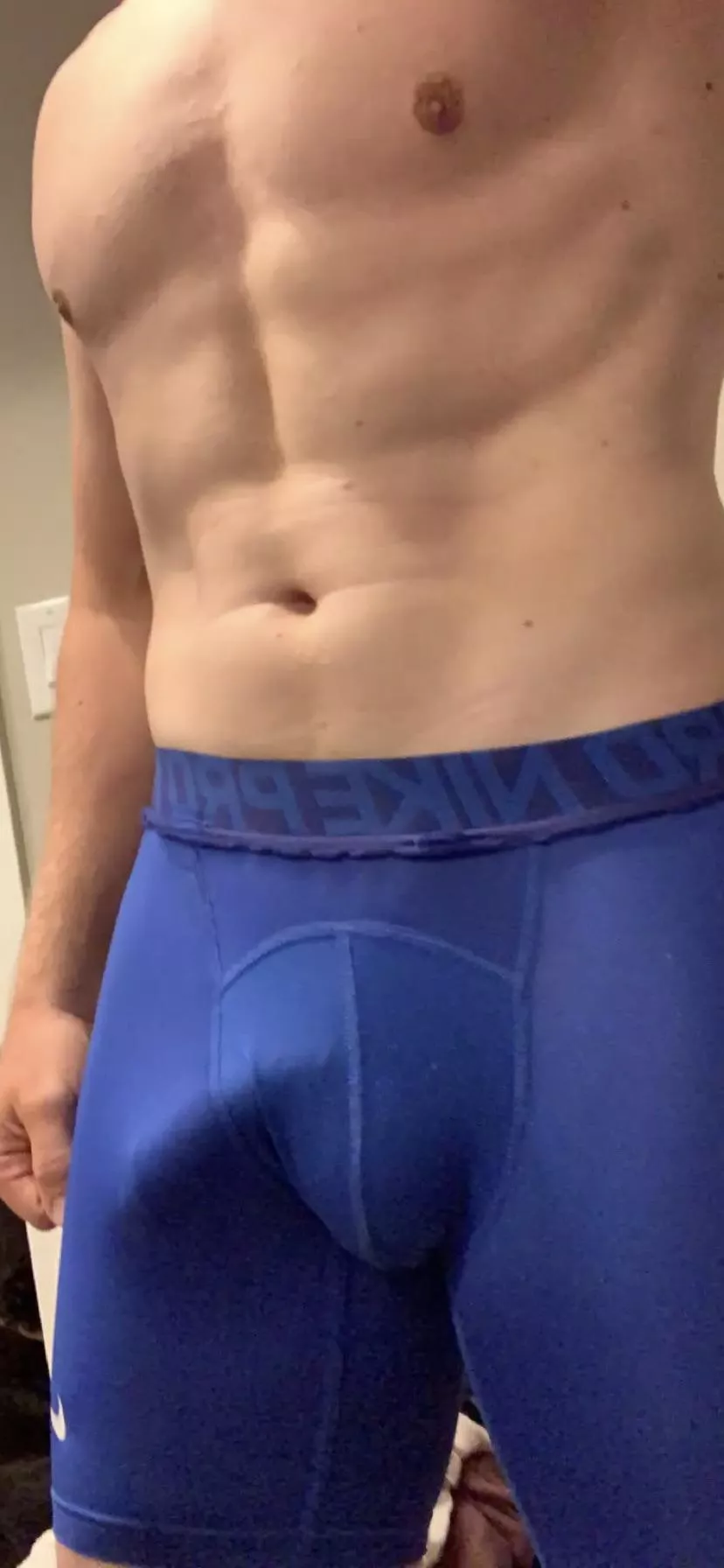 (M) Post workout chub. Who doesn’t love a sweat cock (M) Post workout chub. Who doesn’t love a sweat cock