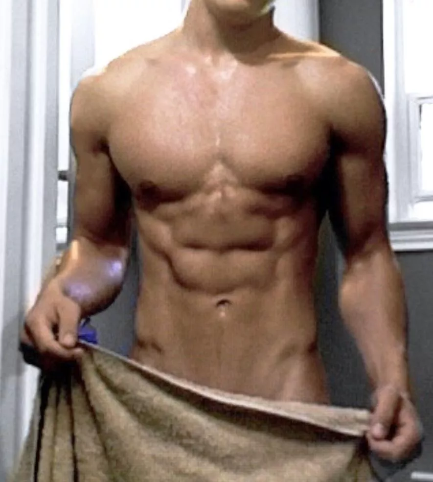 (M) shower time 💦