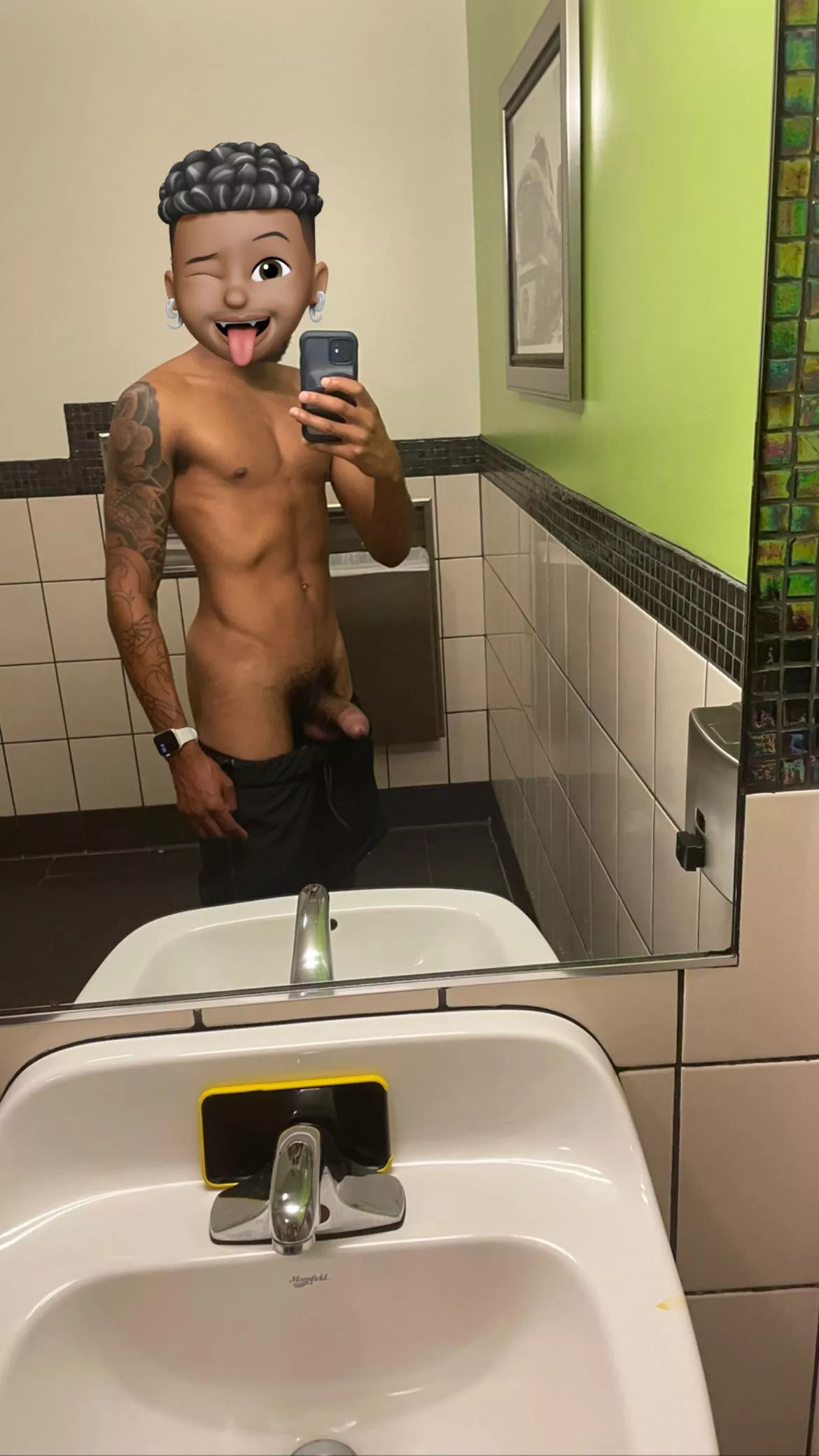 (M) Starting off 2022 right