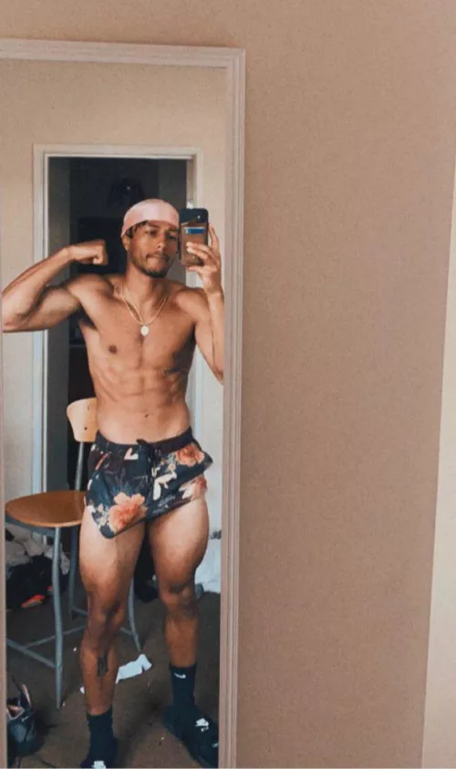 (M) workout in what’s comfortable