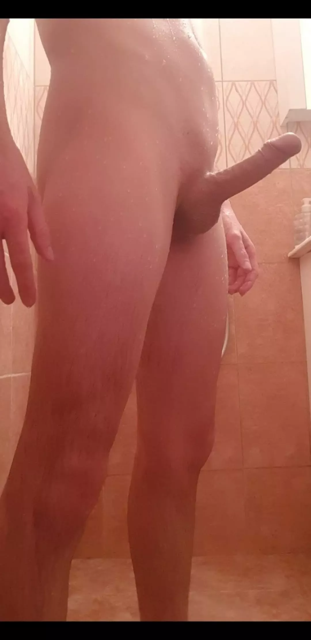 😋 (m)