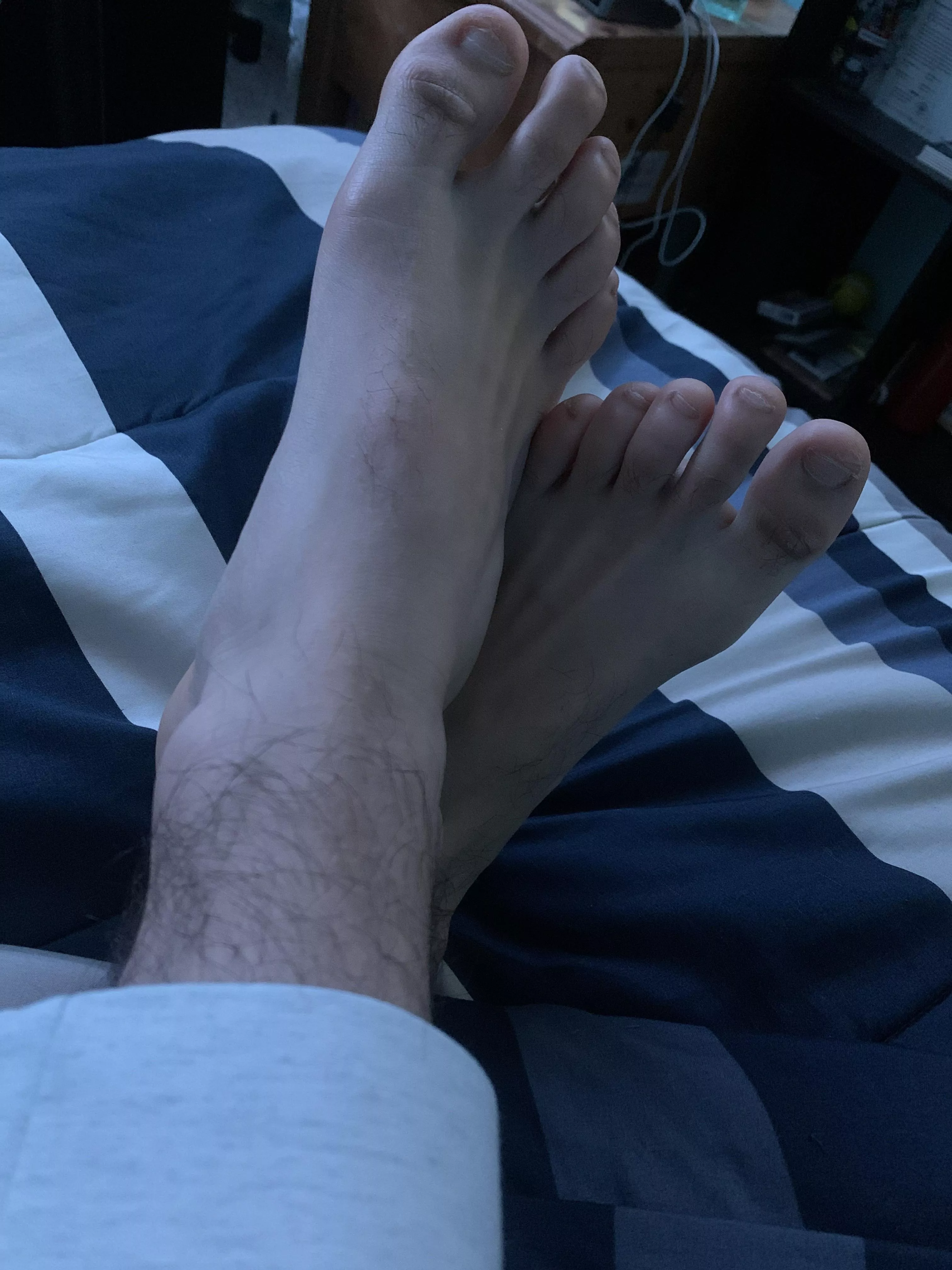 M18, I’m new to this, but I’m open to customs. DM me for more info