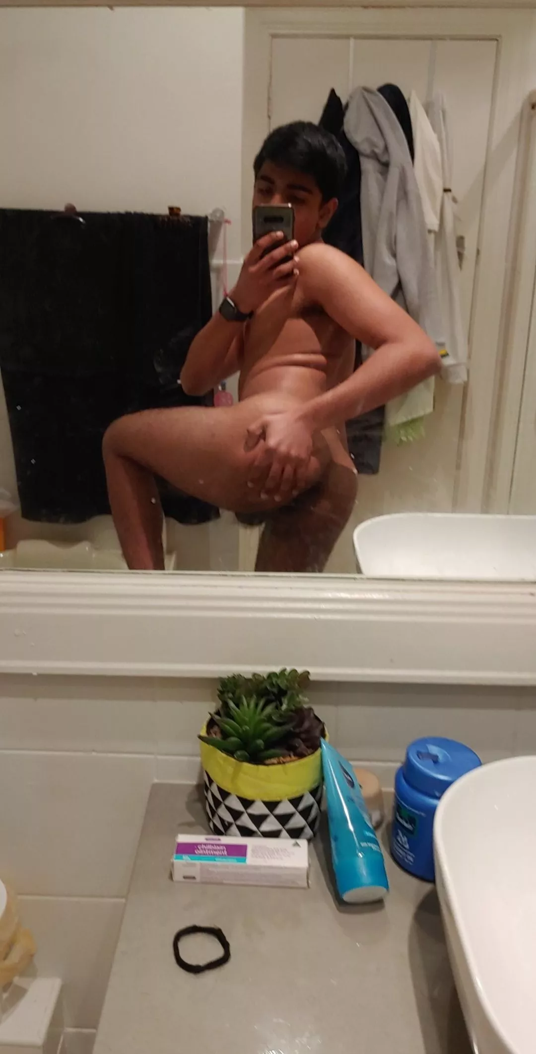 M18(bottom), anyone wanna hit😘