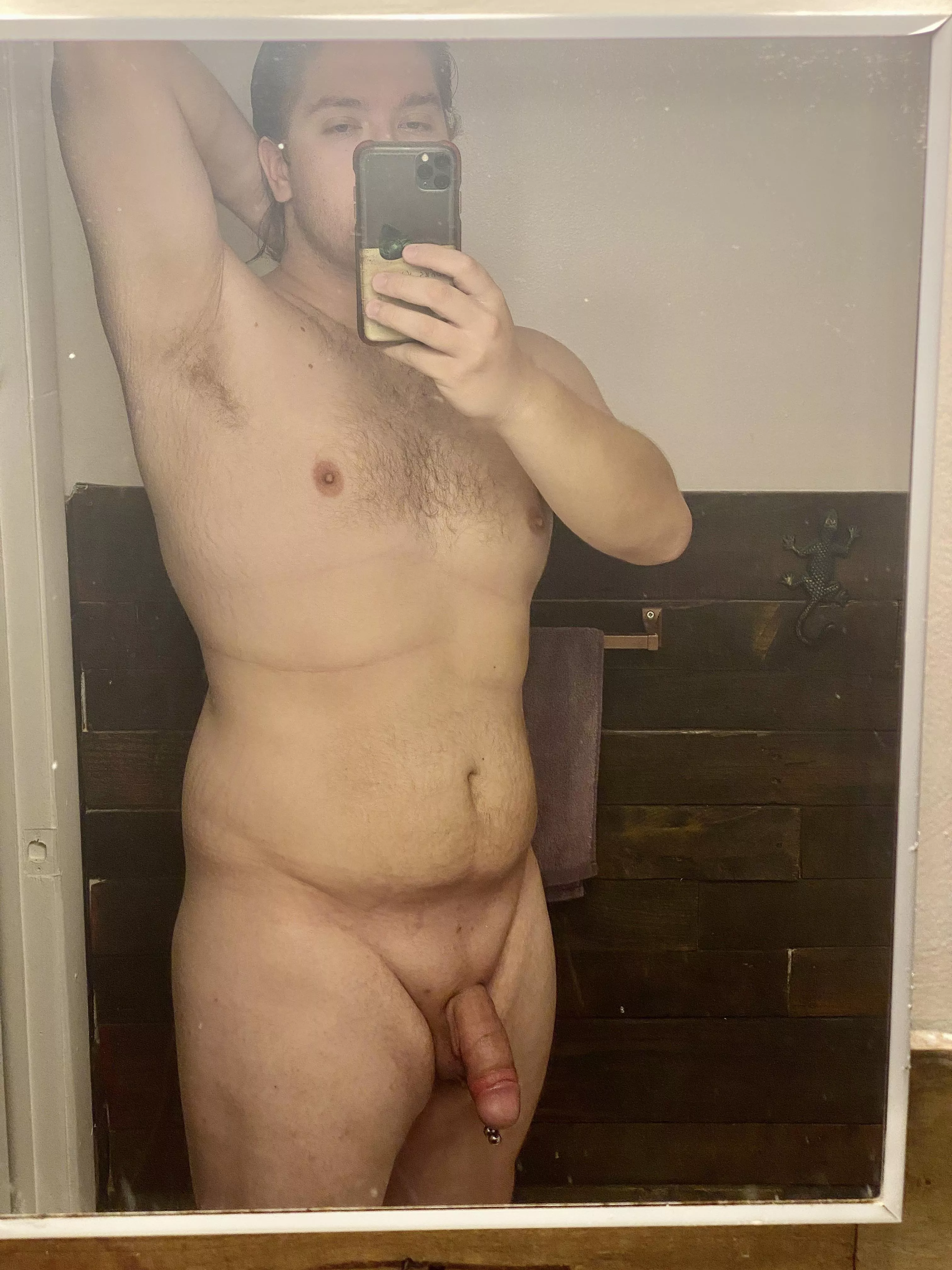 M25 6’1” 239 Post shower relaxed