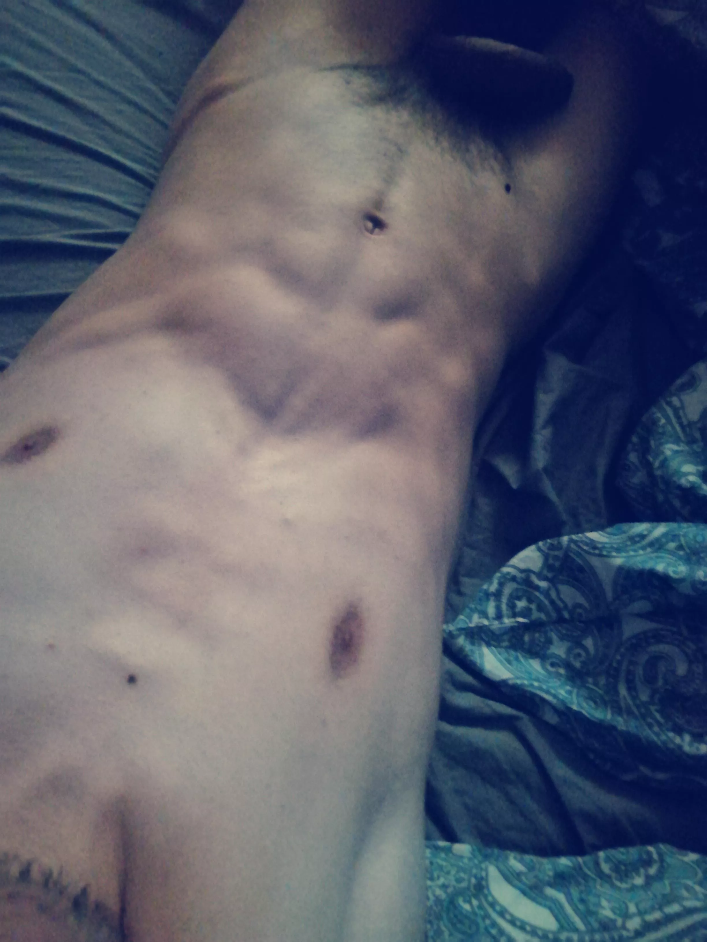 M28, 128, 5'11. Trying to gain weight and confidence, both is hard. M28, 128, 5'11. Trying to gain weight and confidence, both is hard.