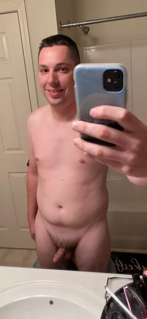 [M][28] H:5’8 w: 175 pounds first correct post on here. I’d like feedback on my body. Good and bad