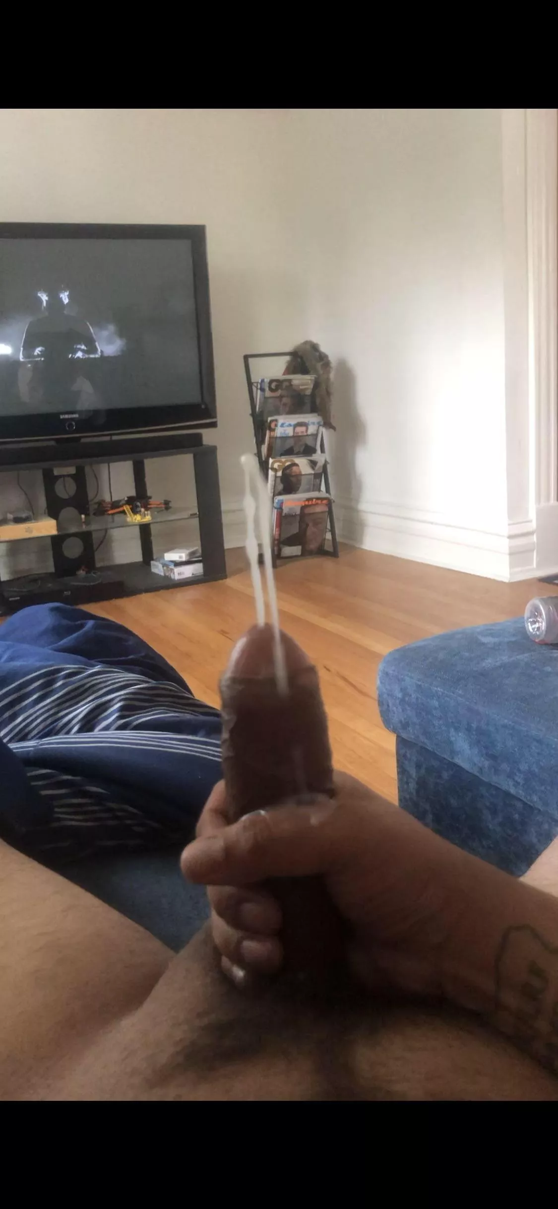 (M40) Morning cum fountain made me moan as hard as it looks