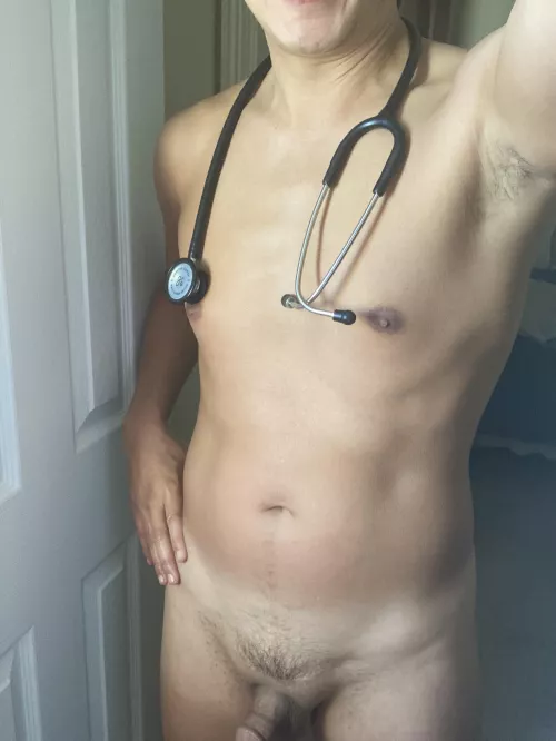 (M)(47) very average Asian doctor, very 420 friendly! Who wants a check up? I promise to take my time😈