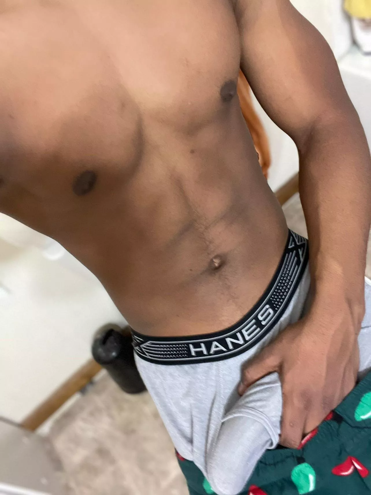 M4F (25) 😏