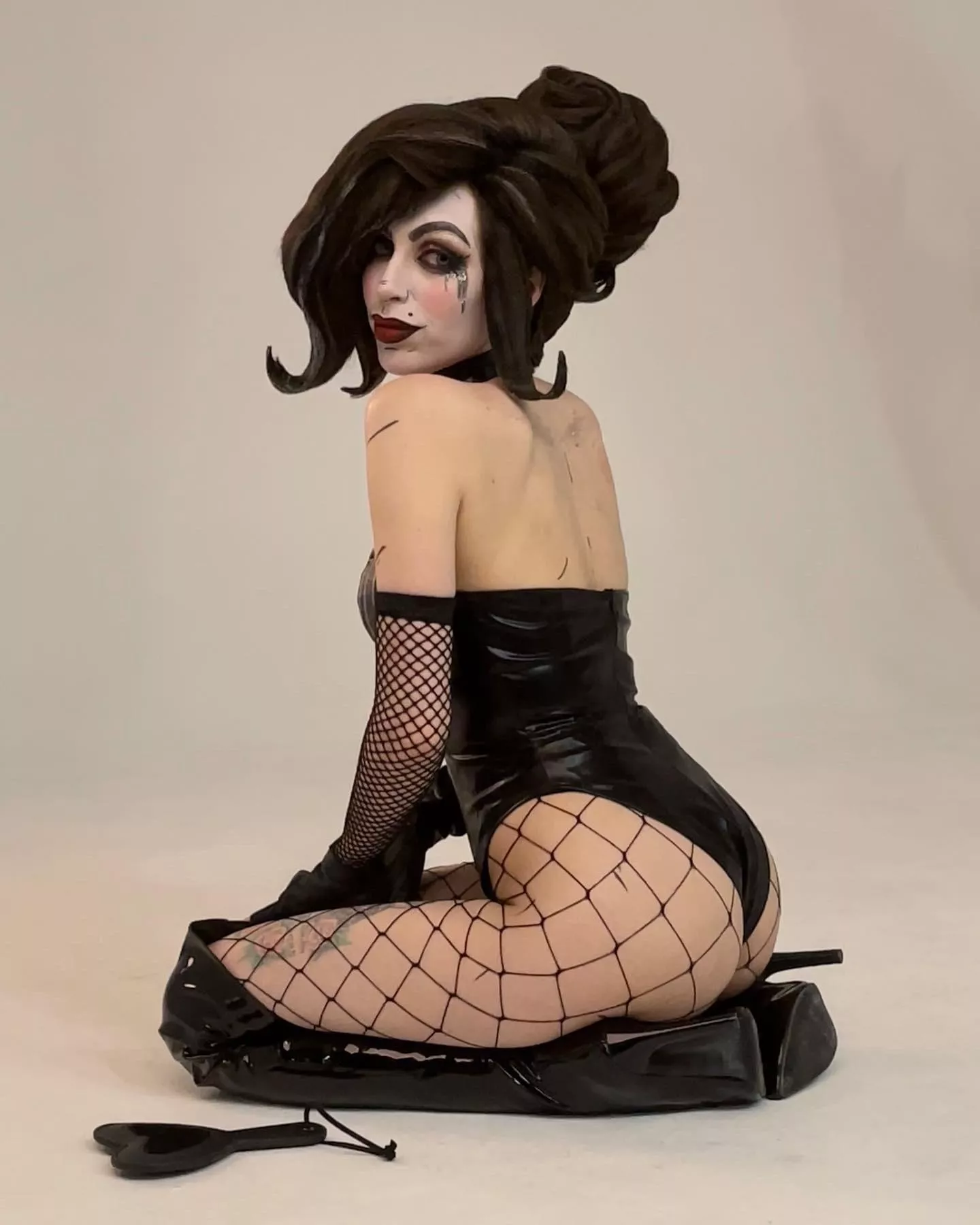 Mad Moxxi by Daria Rooz