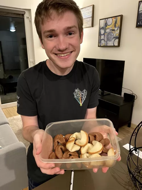 Made some fortune cookies 🥠