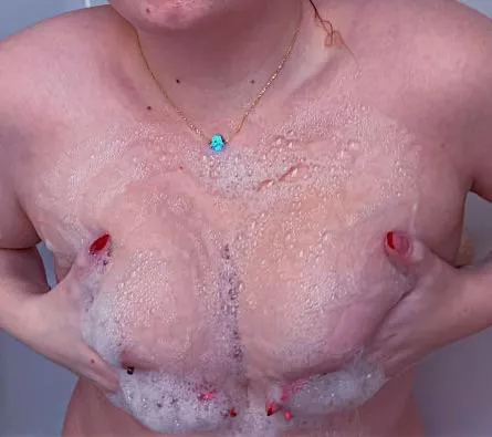 made sure to get a GOOD lather 🧼