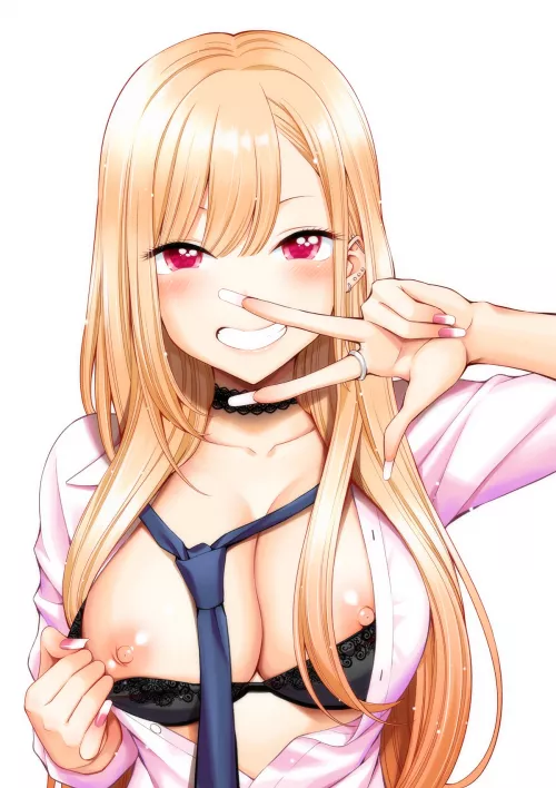 Marin Flashing her boobs (Yahiro Pochi ) [My Dress-up Darling]