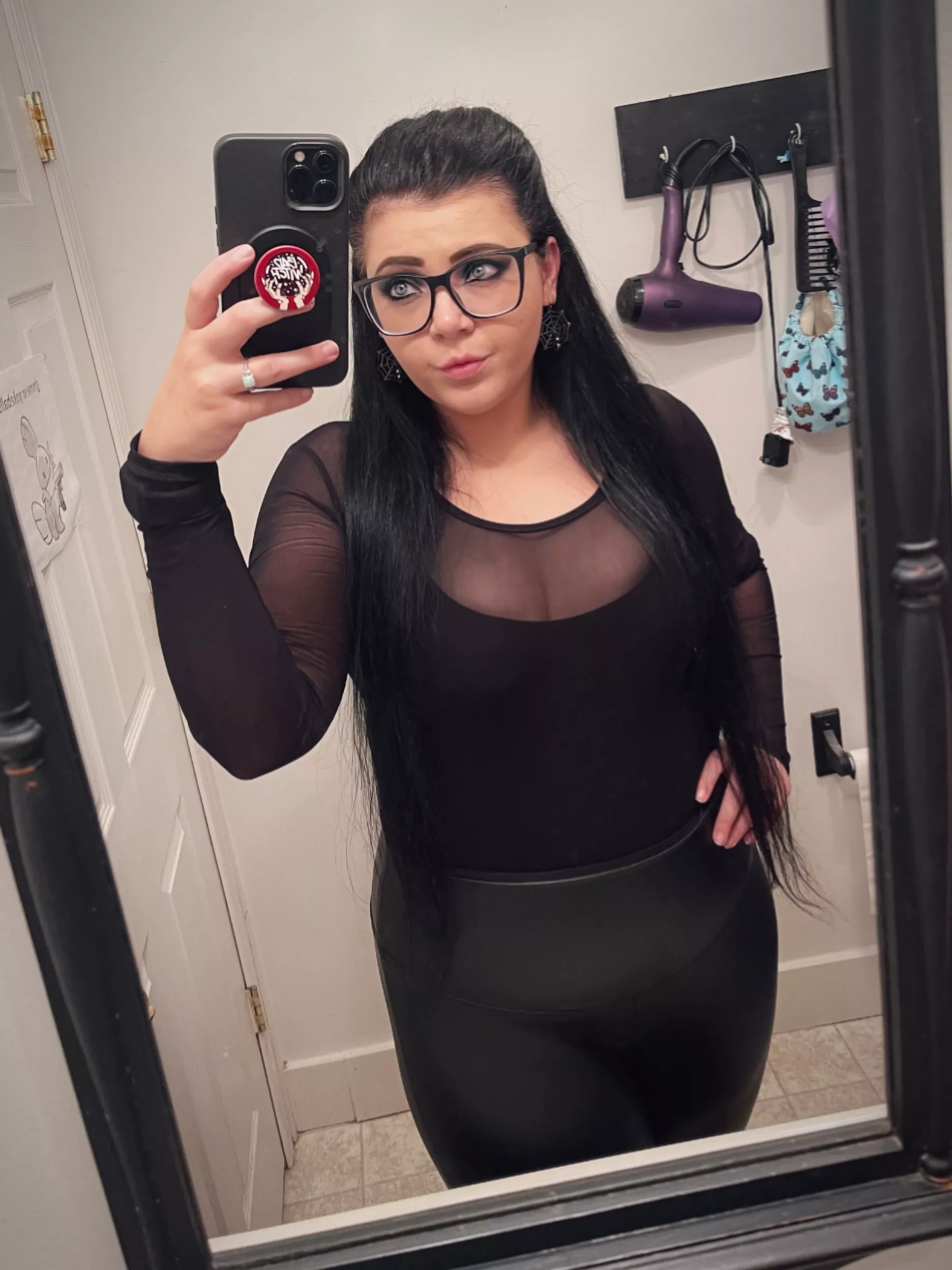 Matching my pants to my frames Matching my pants to my frames