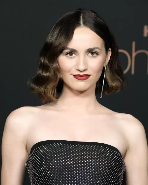 Maude Apatow