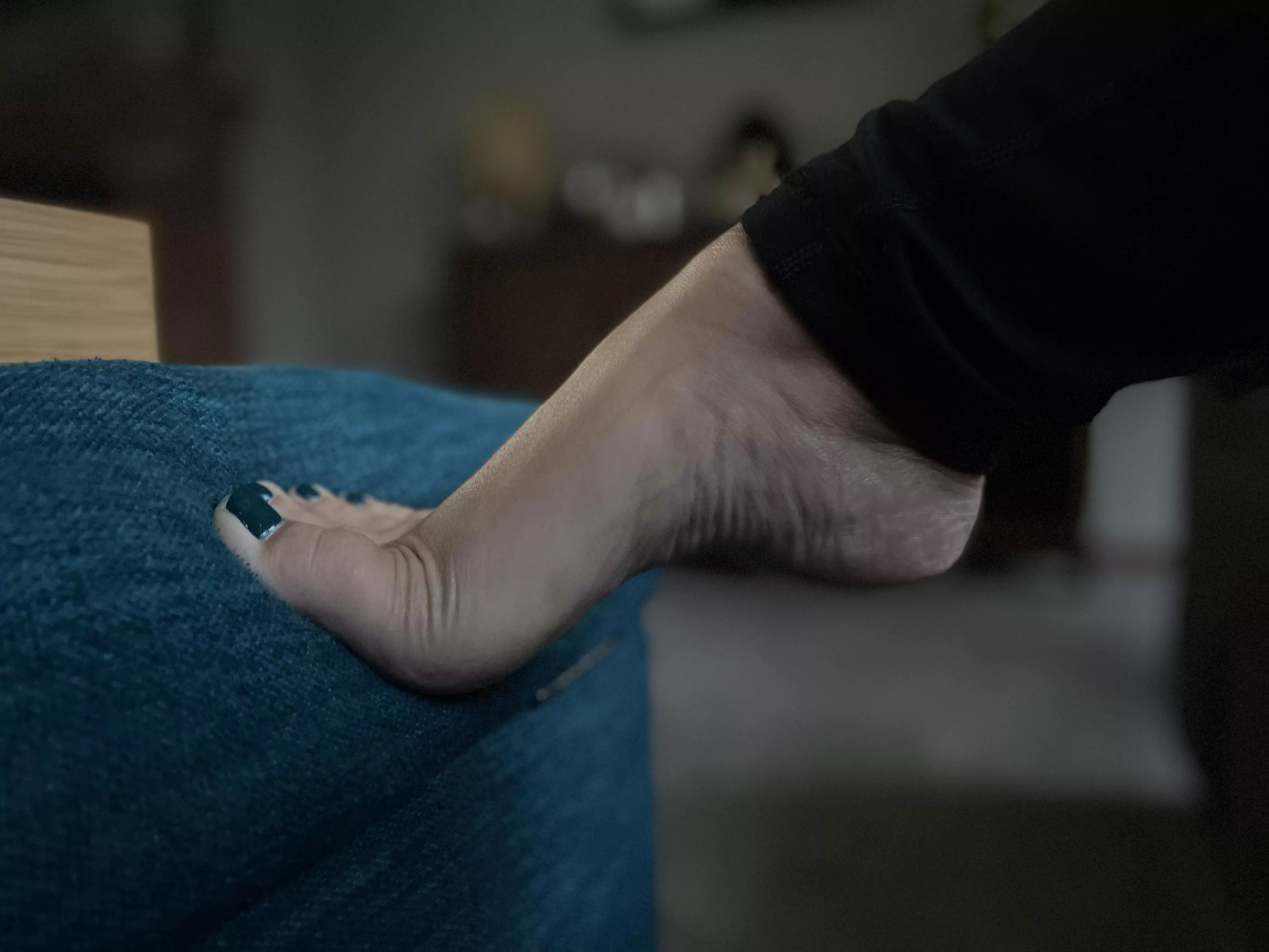 Maybe you can be the next one to decide the color? 😘