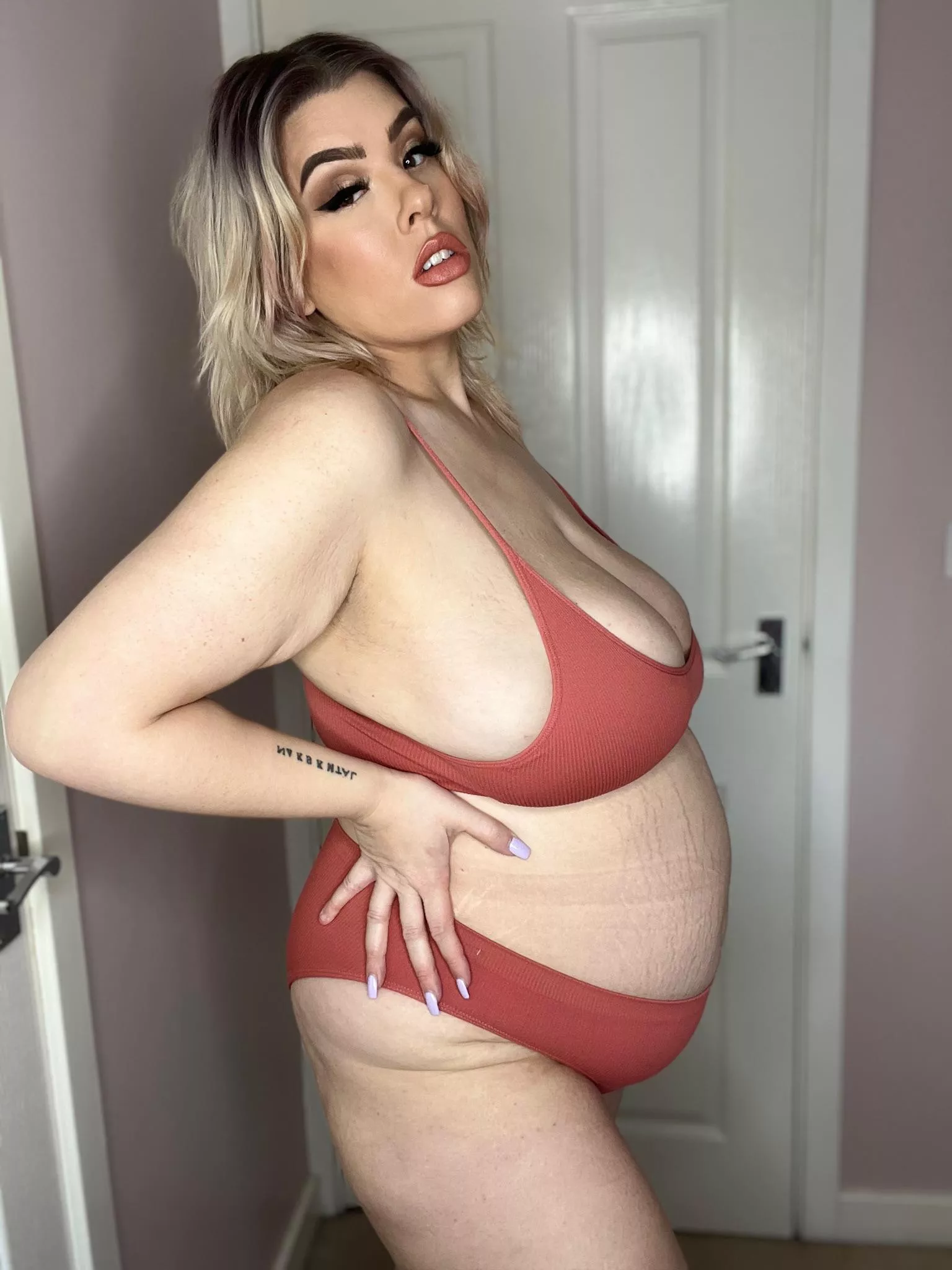 Me and my preggo belly