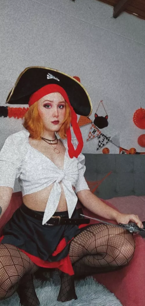Me as a sexy Redhead pirate 😈🏴‍☠️