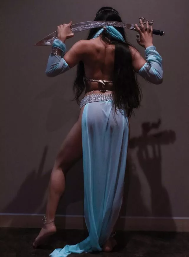 Me dressed as Jazmin. 🔥👑