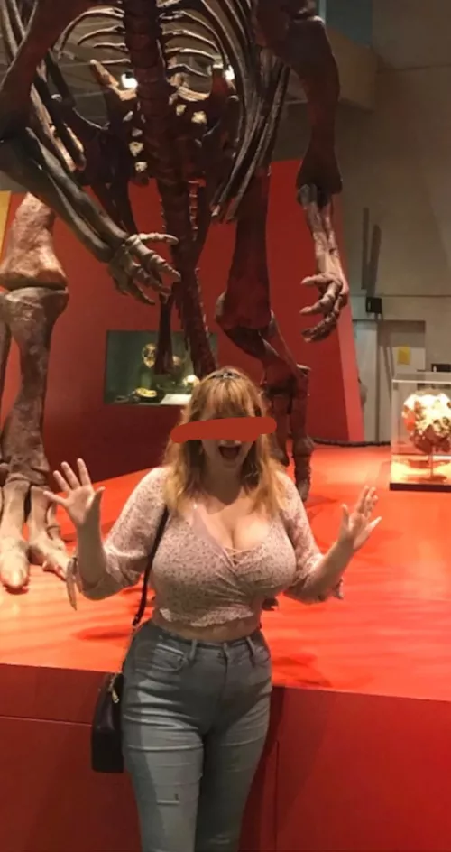 Me excited at the Dino’s bones! Taken few months ago hehe.