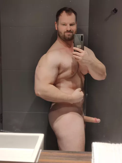 me getting fatter rocking a semi