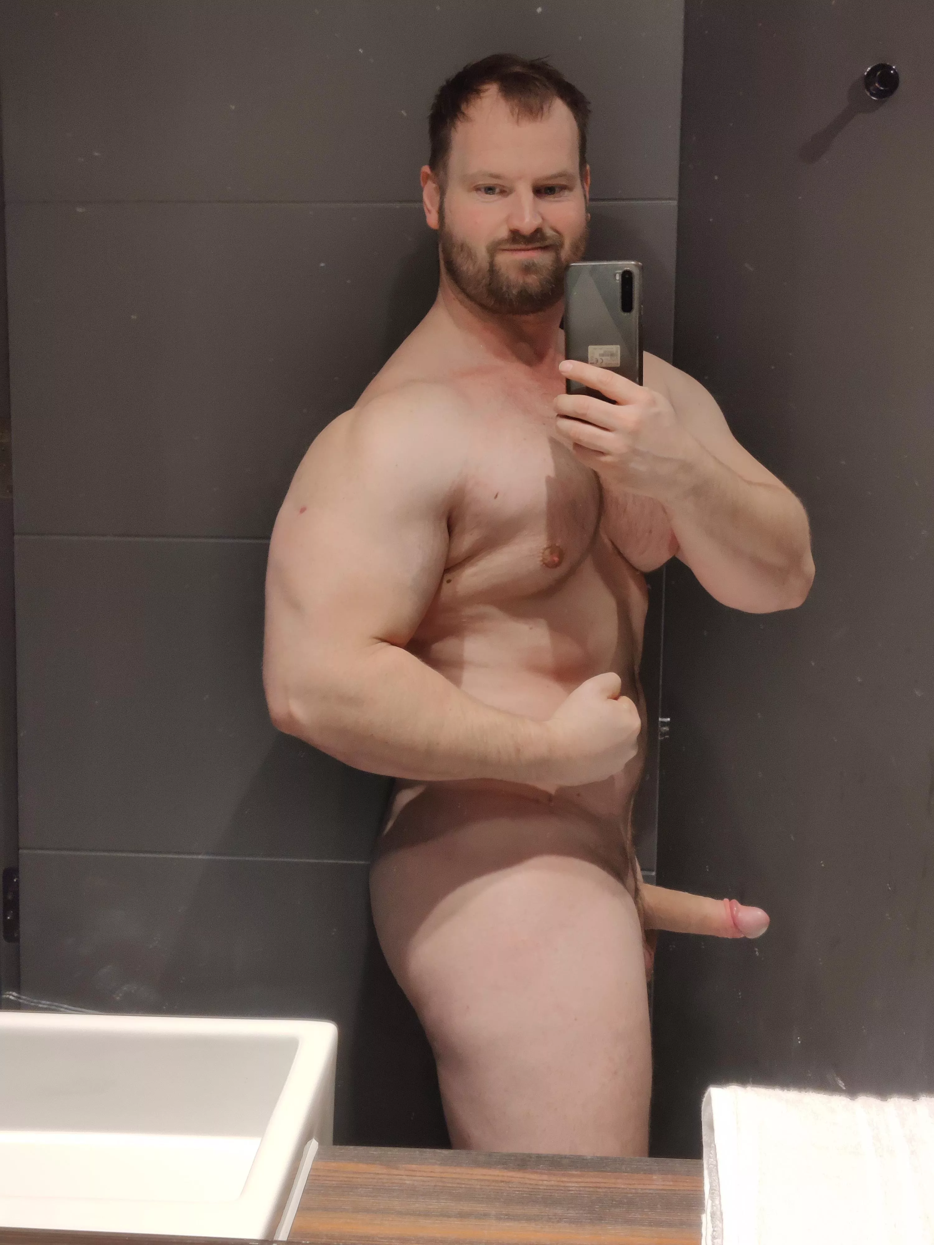 me getting fatter rocking a semi