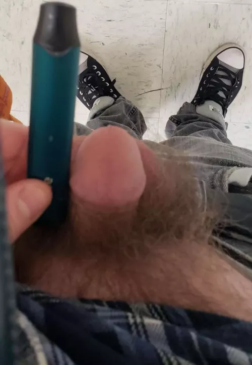 Me vs a vuse vape