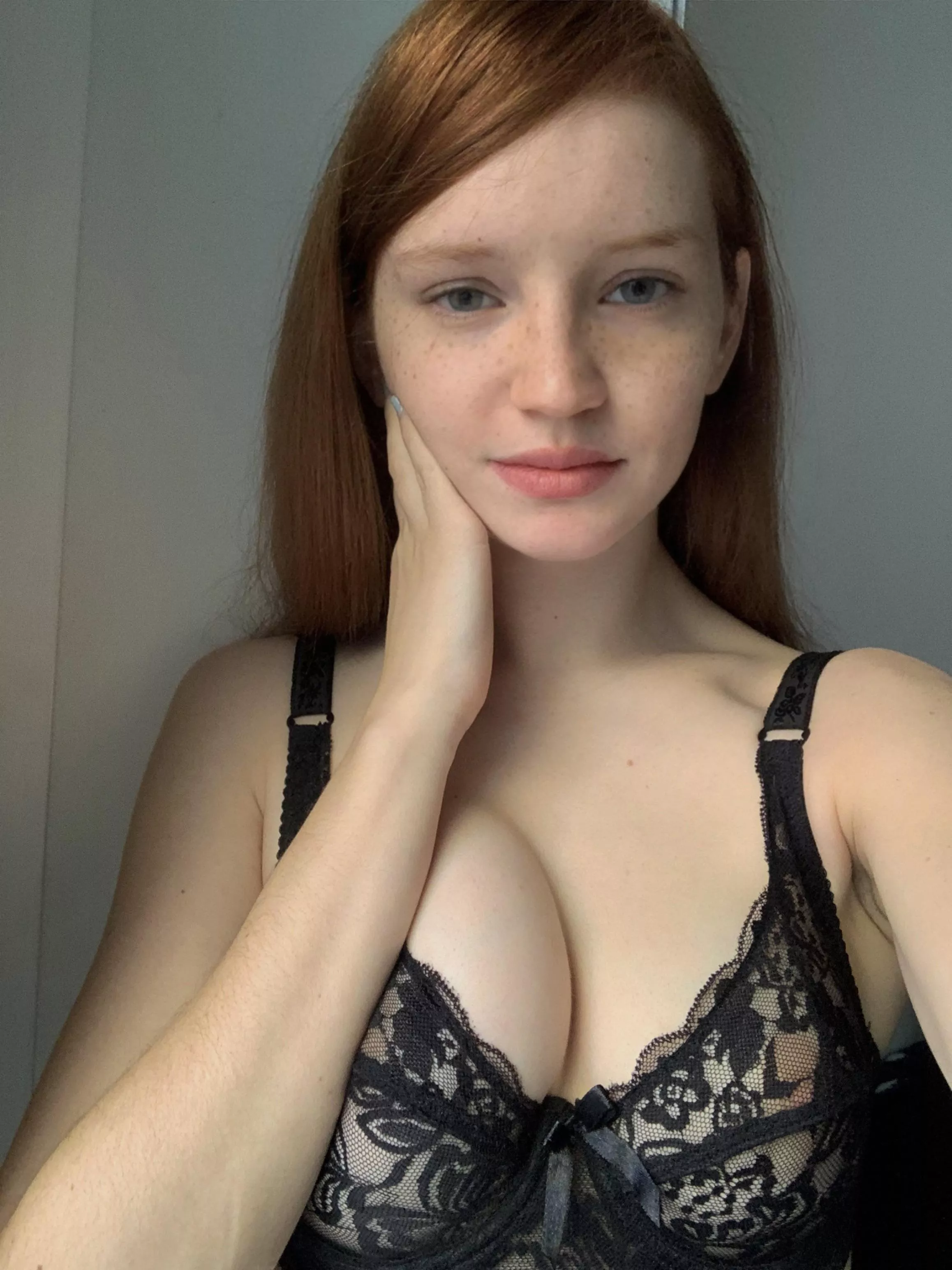 Me wearing my favorite lace bra🖤