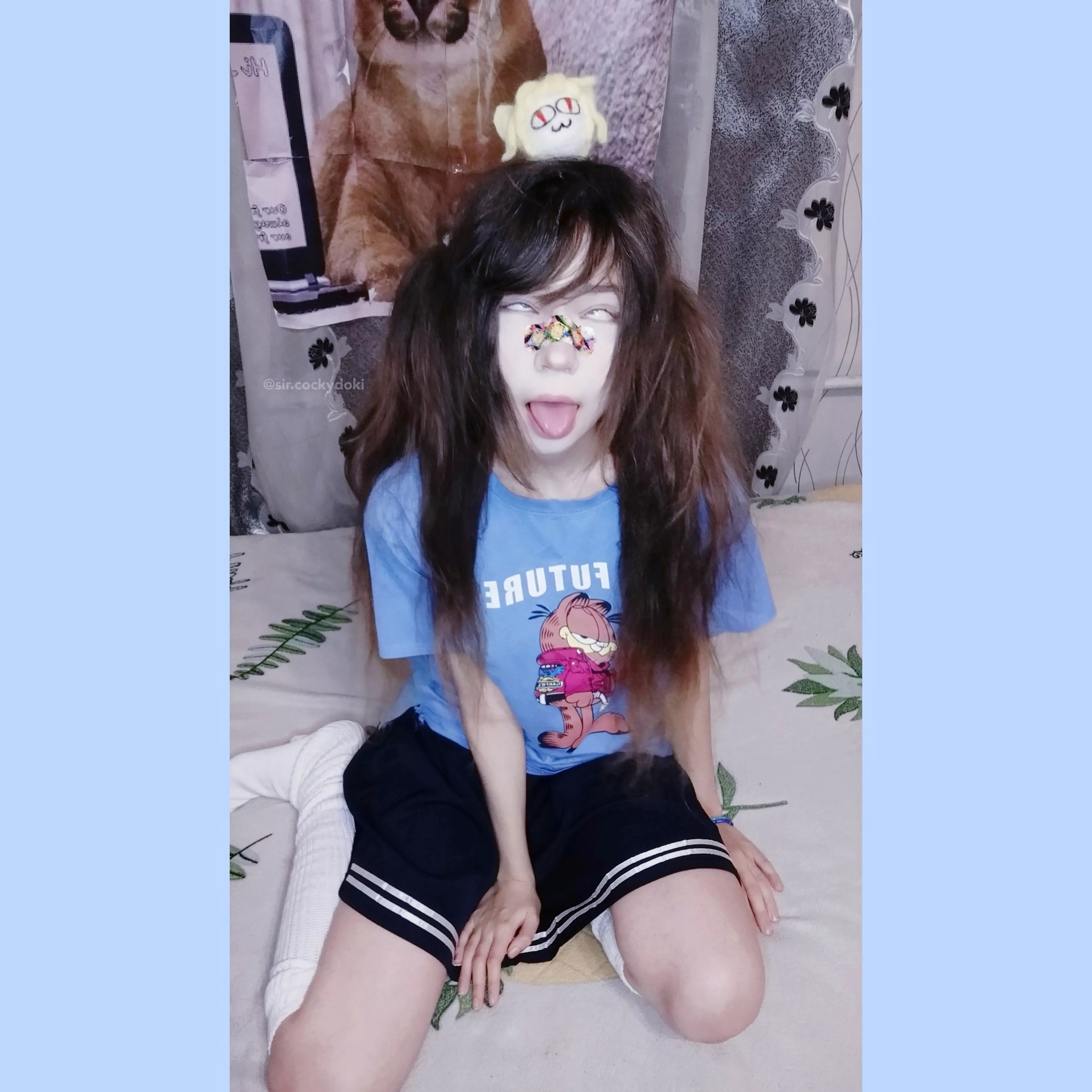 me with my friend on da head! ~ Do u like it?