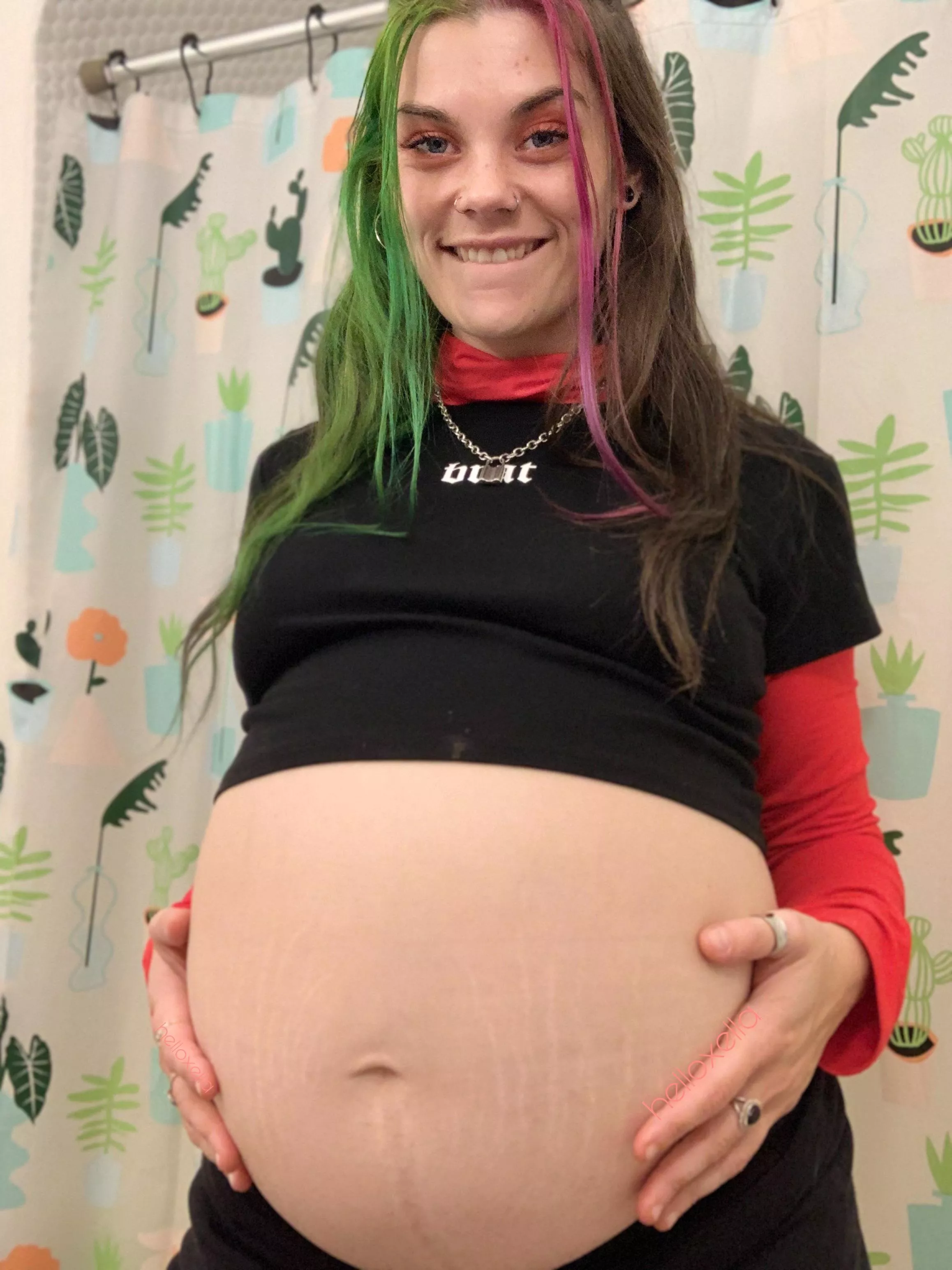 Meal number four down... upvote and maybe i’ll send you meal #5 photos 🖤