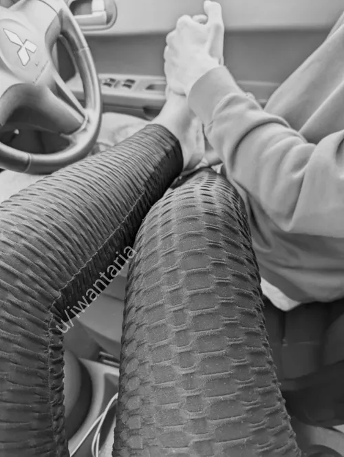 Meet my foot bitch for quick feet rub