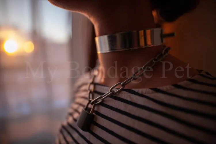 Merry Bondage Christmas!