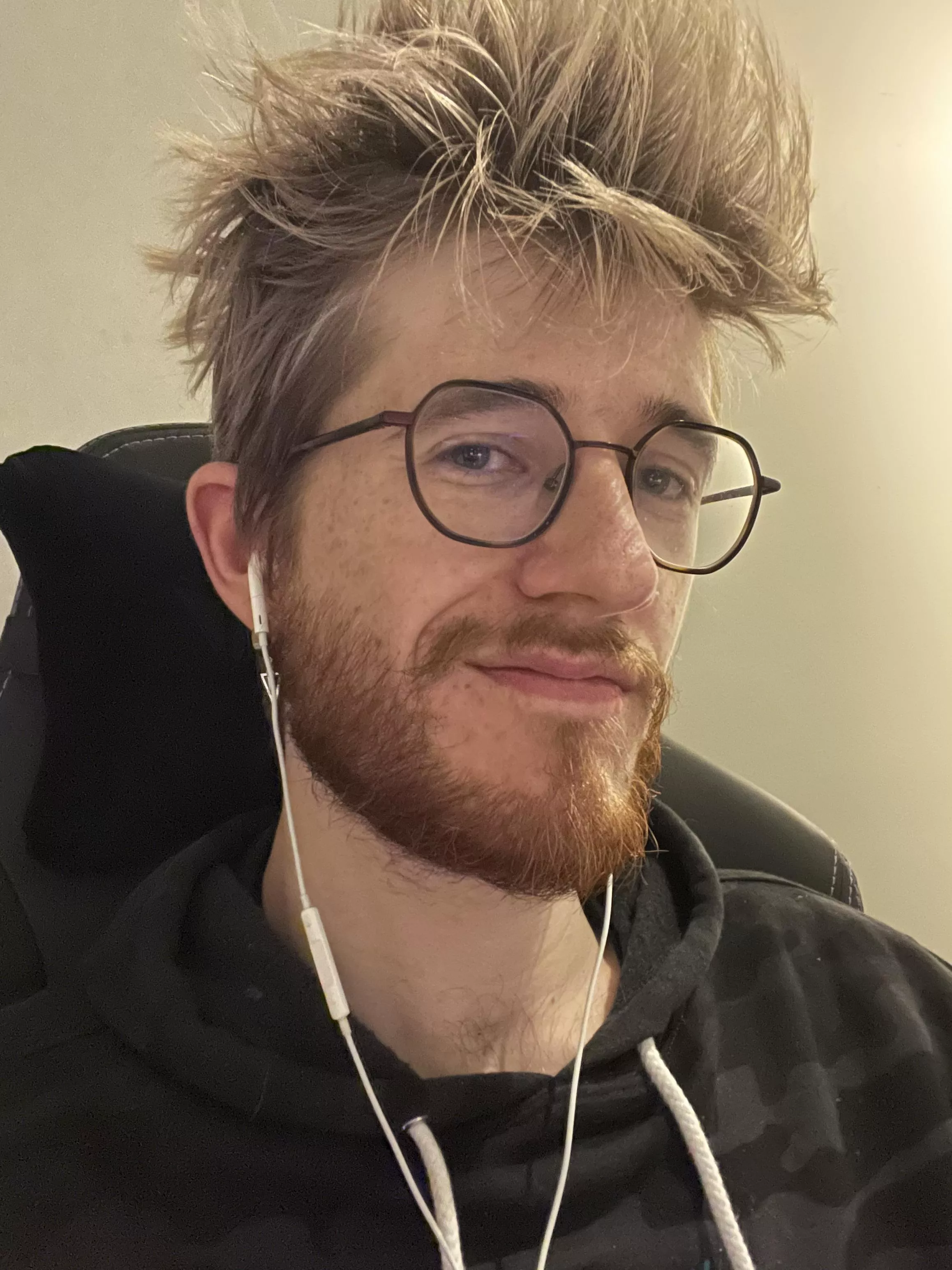 Merry Christmas, everyone <3